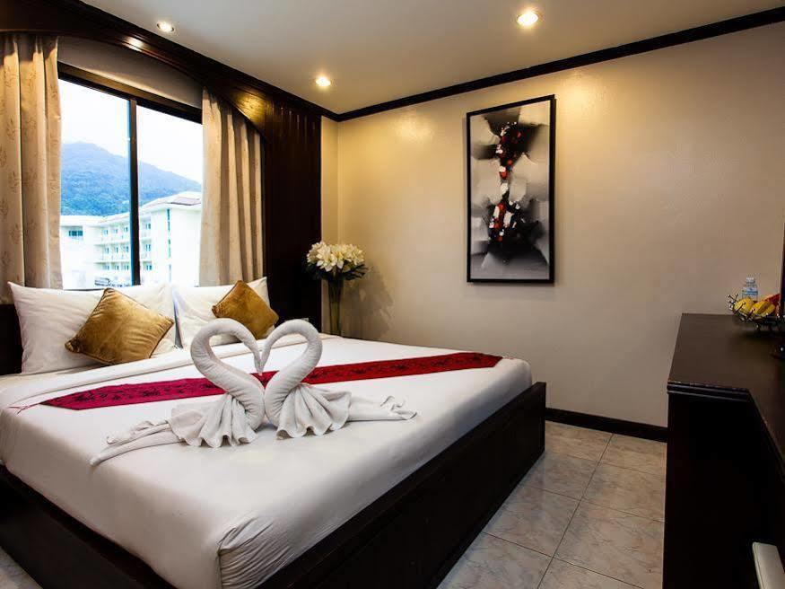 Hotel @ White Patong Esterno foto